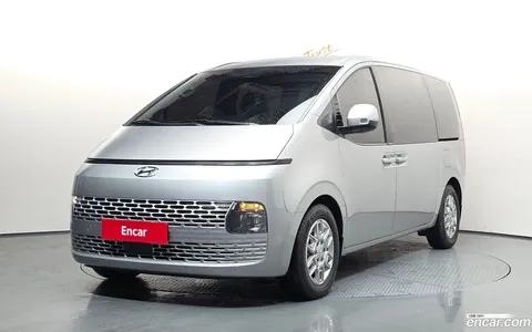 Hyundai Staria 2023 buy in Moscow