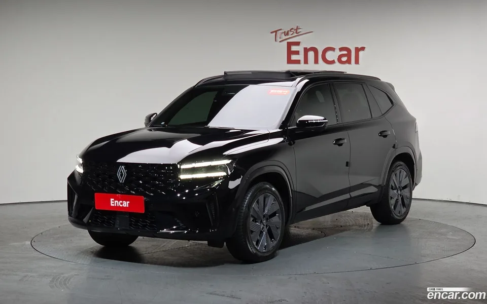 Renault Samsung Grand Koleos 1.5 E-TECH 2WD 2025 — фото 1, купить с доставкой в Москву