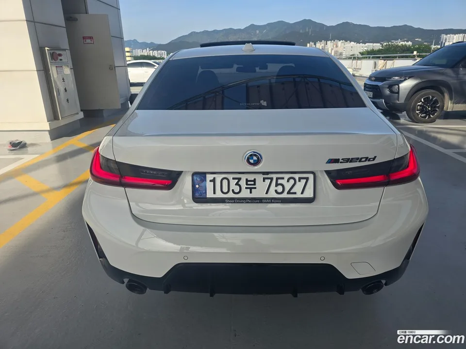 BMW 3 Series 320d M 2023 — миниатюра 4