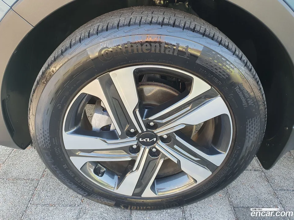 Kia Sorento HEV 1.6 2WD 2022 — миниатюра 2