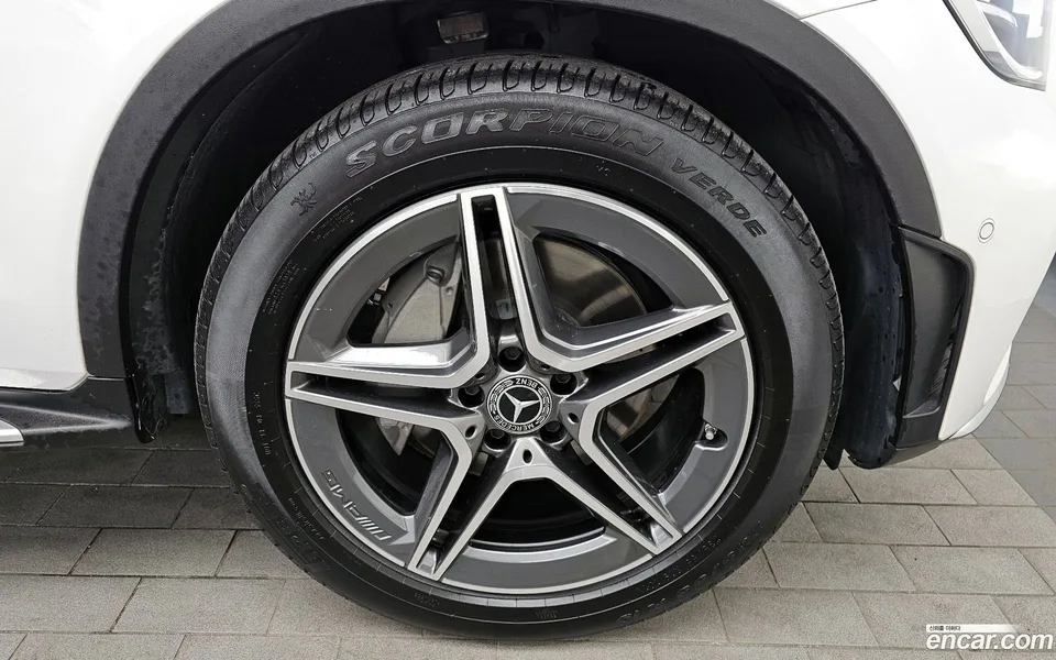 Mercedes-Benz GLC-Class GLC220 d 4MATIC 2023 — миниатюра 2