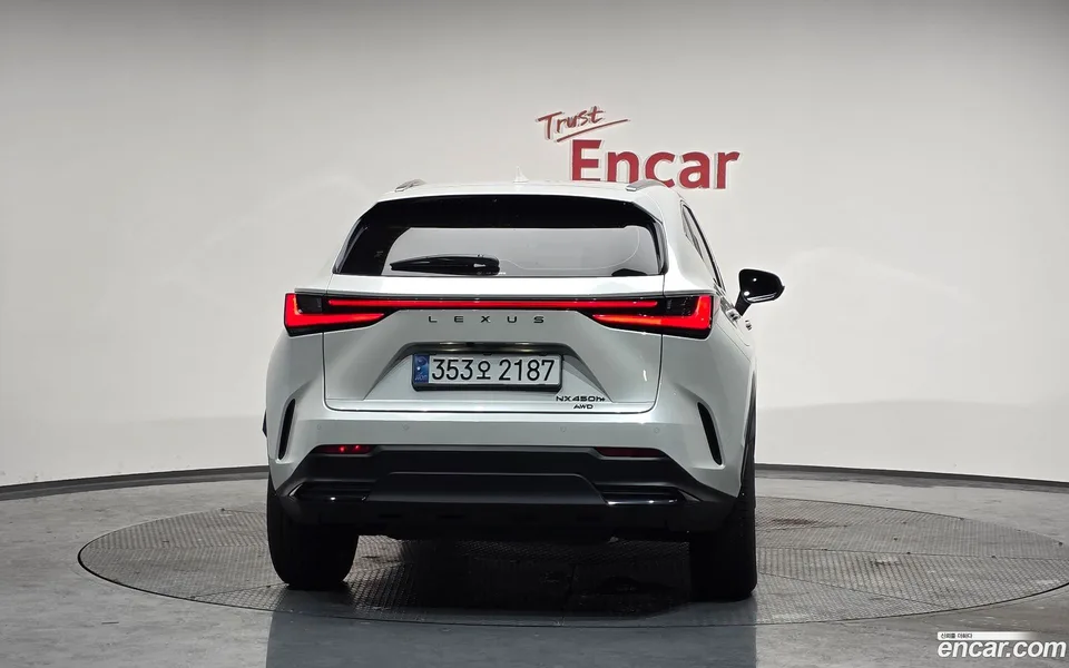 Lexus NX 450h+ 2024 — миниатюра 4