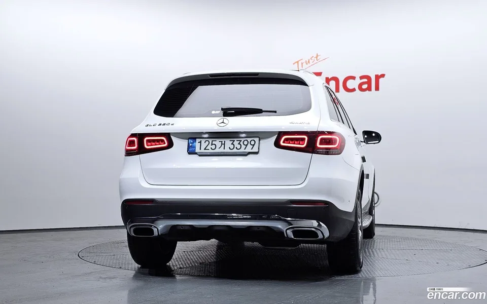 Mercedes-Benz GLC-Class GLC220 d 4MATIC 2022 — миниатюра 4