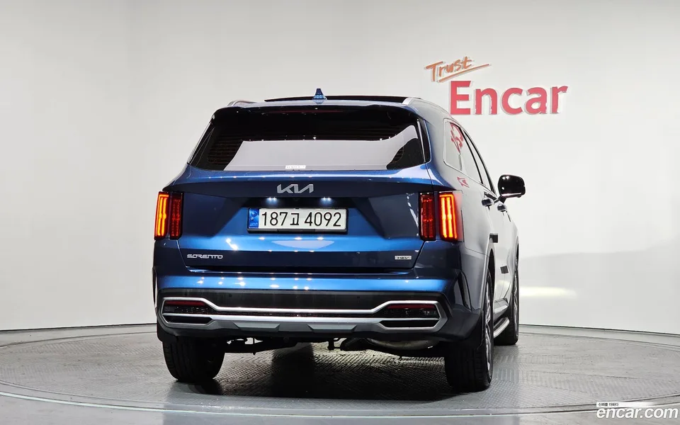 Kia Sorento HEV 1.6 2WD 2023 — thumbnail 4