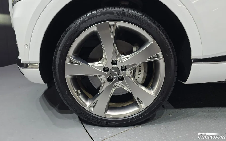 Genesis GV80 2.5T AWD 2023 — миниатюра 2