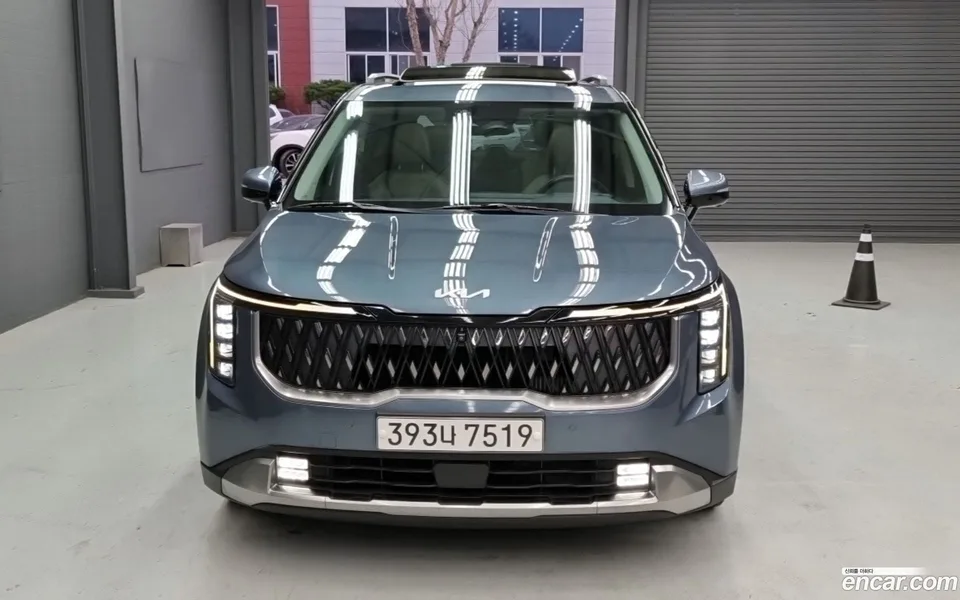Kia Carnival 7 2024 — миниатюра 3