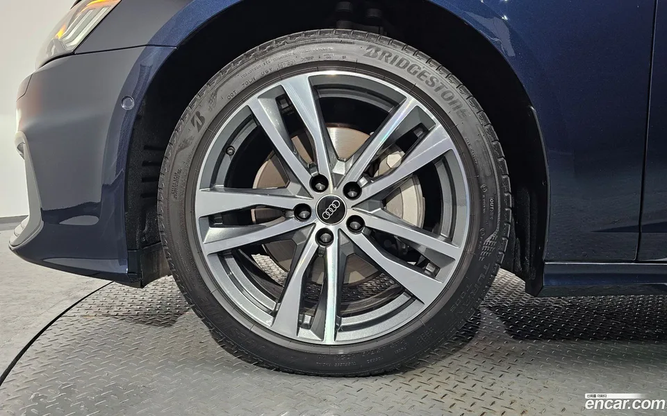 Audi A6 45 TFSI 2023 — миниатюра 2