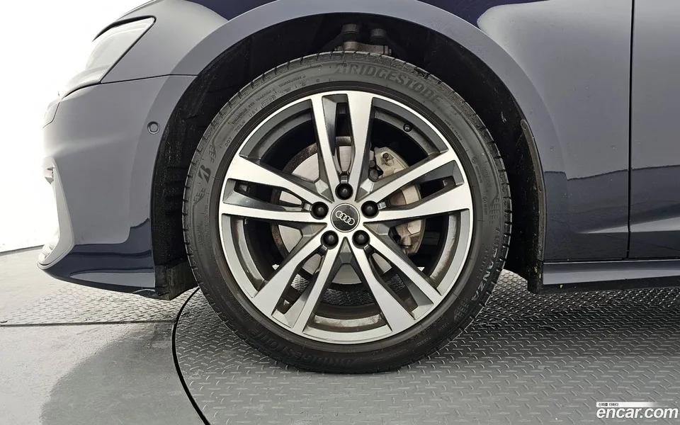 Audi A6 40 TDI 2023 — миниатюра 5