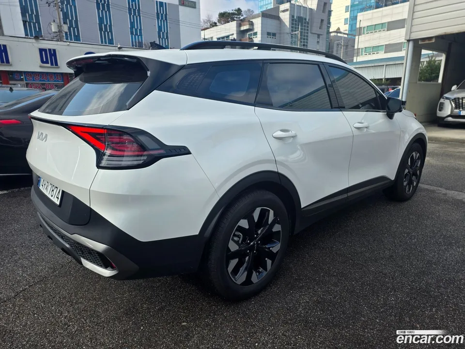 Kia Sportage 1.6 2WD 2023 — миниатюра 2