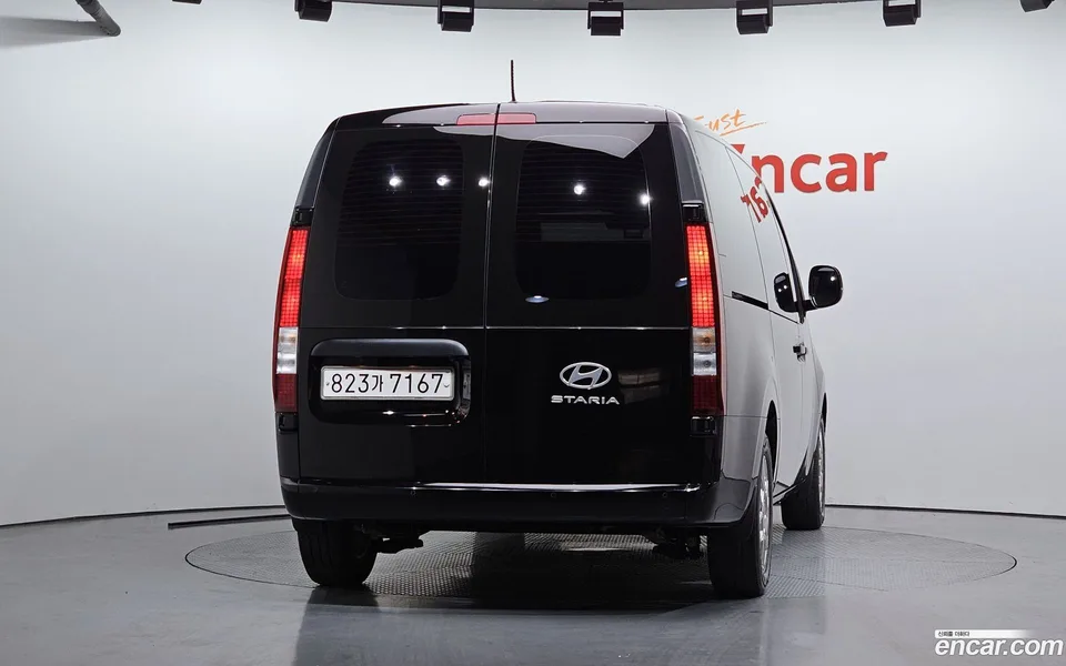 Hyundai Staria 3 2024 — миниатюра 4