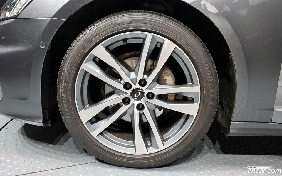 Audi A6 40 TDI 2022 — миниатюра 2