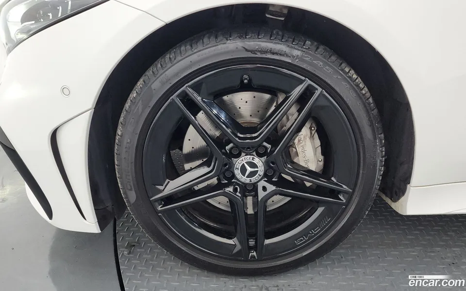 Mercedes-Benz CLS-Class CLS300d 4MATIC 2022 — миниатюра 2
