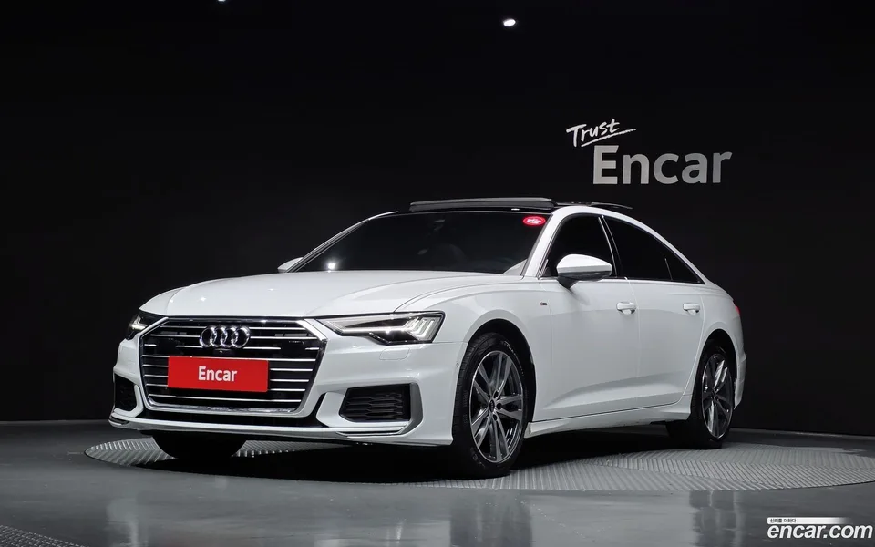 Audi A6 45 TFSI 2022 — фото 1, купить с доставкой в Москву