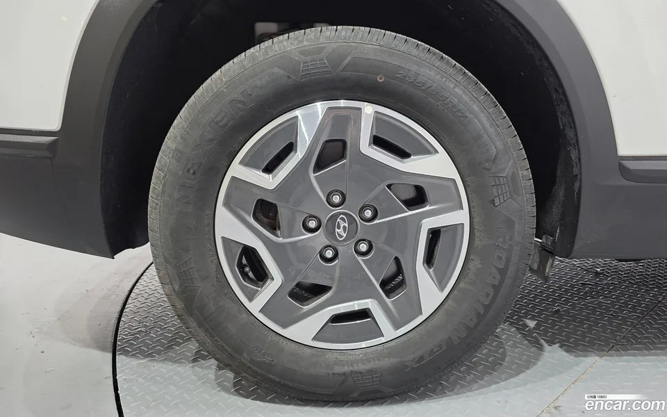 Hyundai SantaFe HEV 1.6 4WD 2023 — миниатюра 2