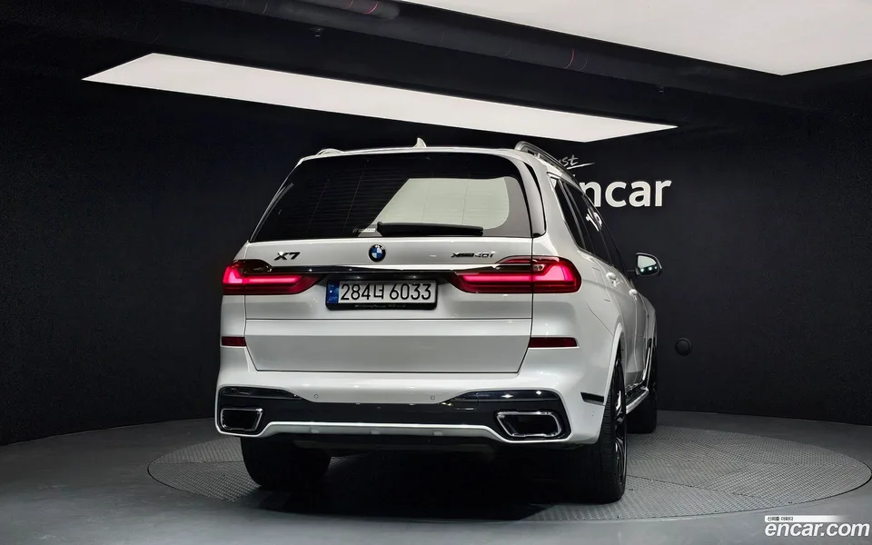 BMW X7 xDrive 40i M 6 2022 — миниатюра 4