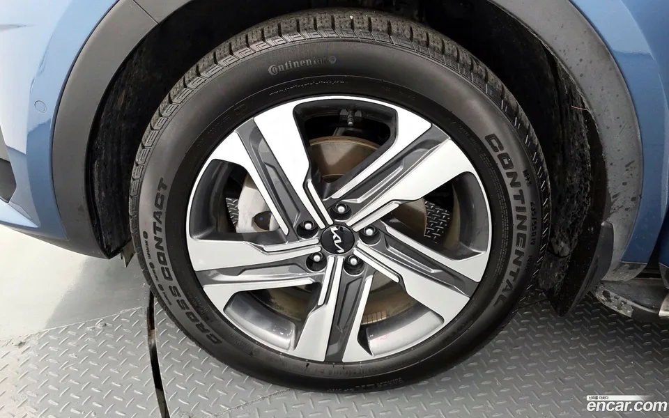 Kia Sorento HEV 1.6 2WD 2023 — миниатюра 2