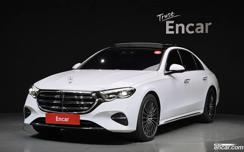 Mercedes-Benz E-Class E450 4MATIC 2024 — фото 1, купить с доставкой в Москву