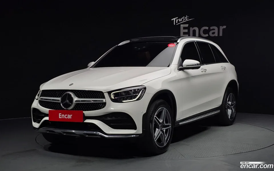 Mercedes-Benz GLC-Class GLC300e 4MATIC 2022 — фото 1, купить с доставкой в Москву