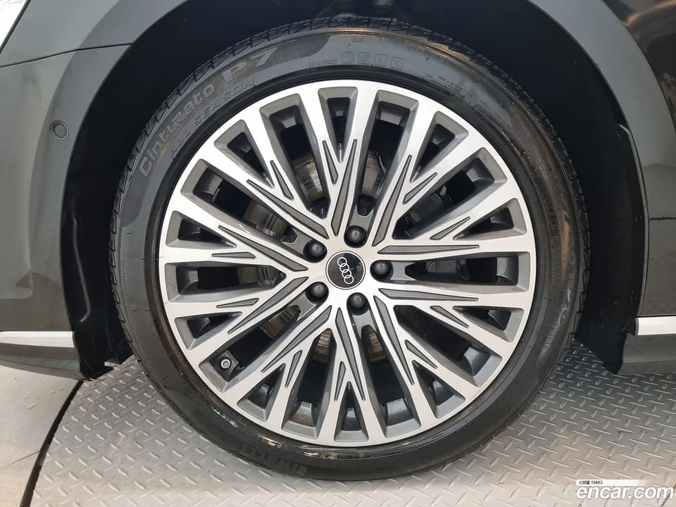 Audi A8 55 TFSI LWB 2023 — миниатюра 2