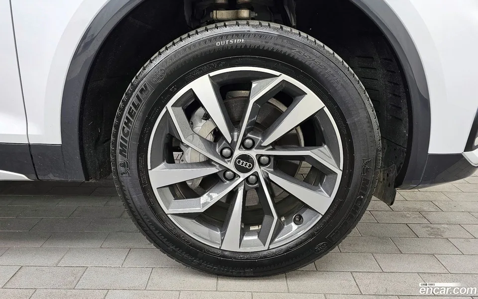 Audi Q5 40 TDI 2023 — миниатюра 2