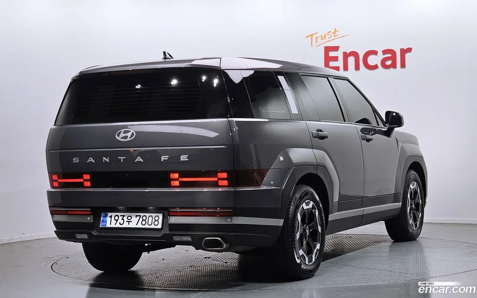 Hyundai SantaFe 2.5T 2WD 2024 — миниатюра 2