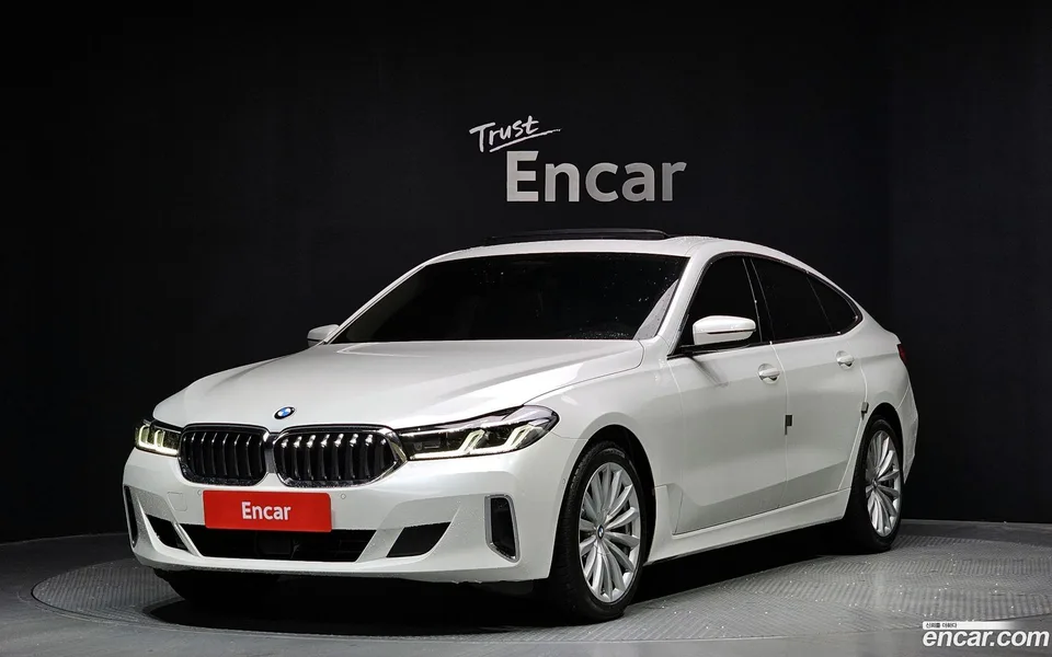 BMW 6 Series GT 630i xDrive 2022 — фото 1, купить с доставкой в Москву