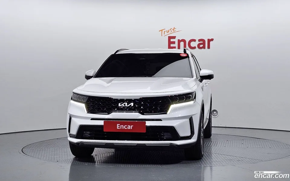 Kia Sorento HEV 1.6 2WD 2023 — миниатюра 3