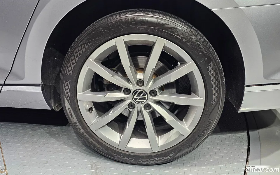 Volkswagen Passat GT 2.0 TDI 2022 — миниатюра 2