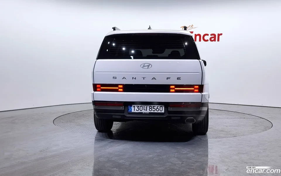 Hyundai SantaFe 2.5T 2WD 2023 — миниатюра 4