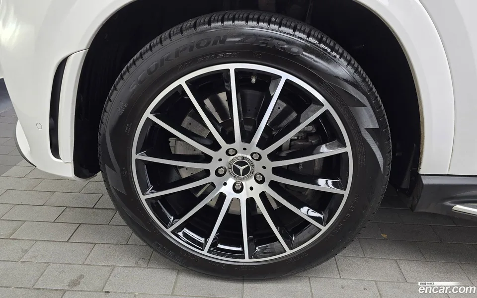 Mercedes-Benz GLE-Class GLE400d 4MATIC 2022 — миниатюра 2
