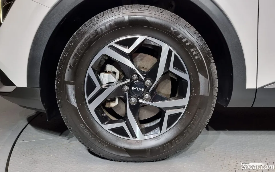 Kia Sportage 1.6 2WD 2022 — миниатюра 5
