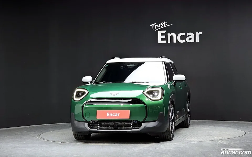 MINI Aceman E 2025 — миниатюра 3