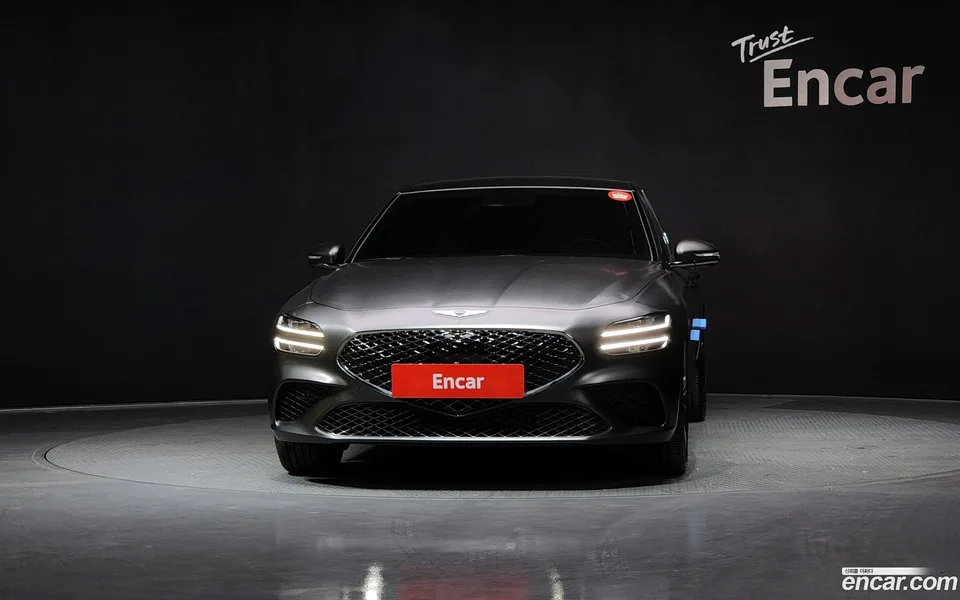 Genesis G70 2.5T 2WD 2023 — миниатюра 3