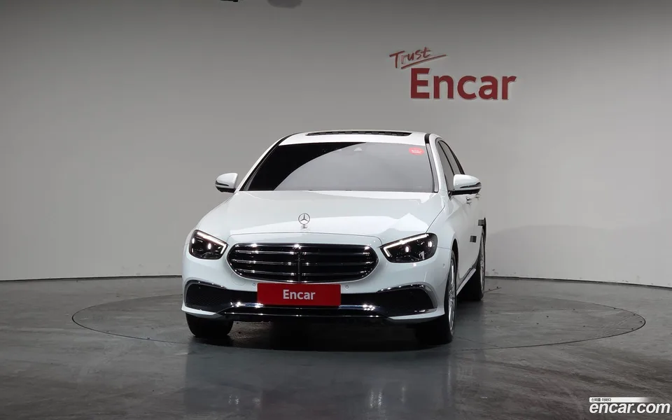 Mercedes-Benz E-Class E250 2022 — миниатюра 3