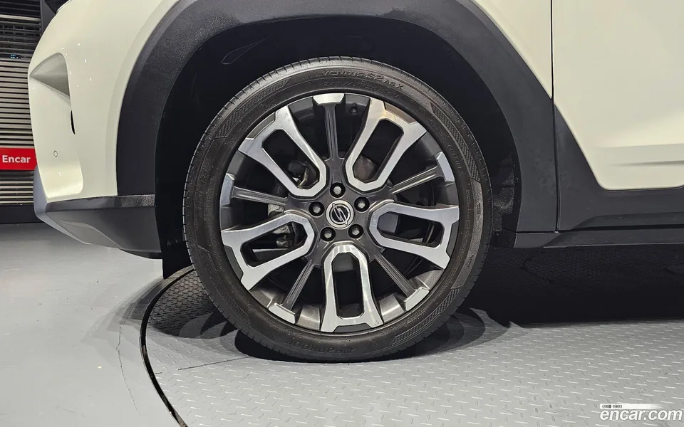 KG Mobility Torres 1.5 2WD 2022 — миниатюра 5