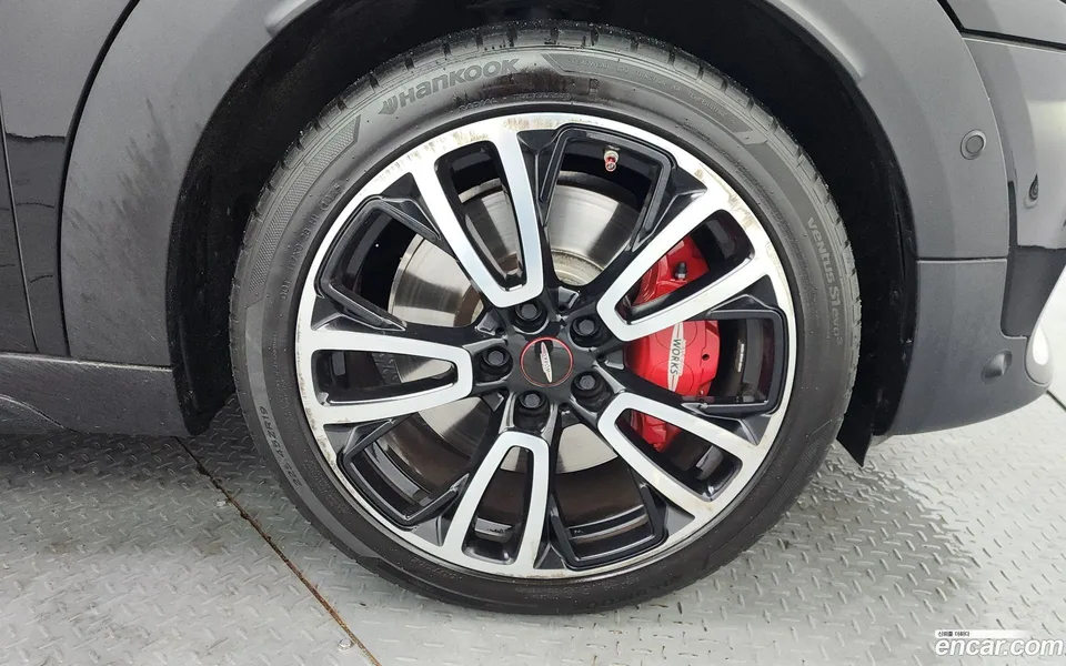 MINI Cooper S Countryman JCW 2022 — миниатюра 2