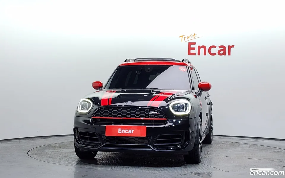 MINI Cooper S Countryman JCW 2022 — миниатюра 3