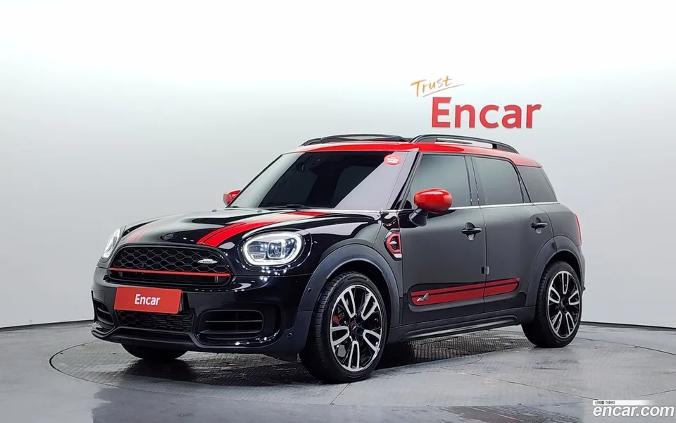 MINI Cooper S Countryman JCW 2022 — фото 1, купить с доставкой в Москву