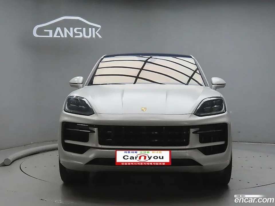 Porsche Cayenne 2024