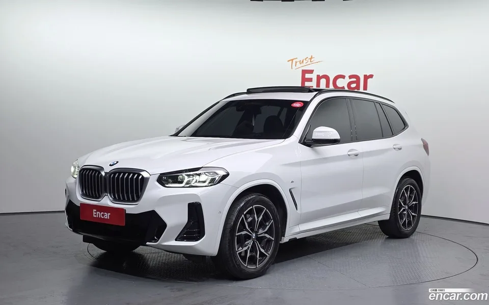 BMW X3 xDrive 20i M 2022 — фото 1, купить с доставкой в Москву