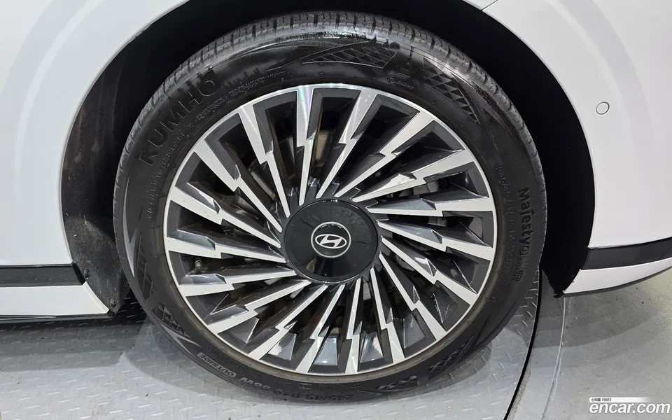 Hyundai Grandeur 3.5 2WD 2023 — миниатюра 5
