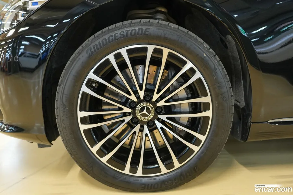 Mercedes-Benz S-Class S350 d 4MATIC 2025 — миниатюра 5