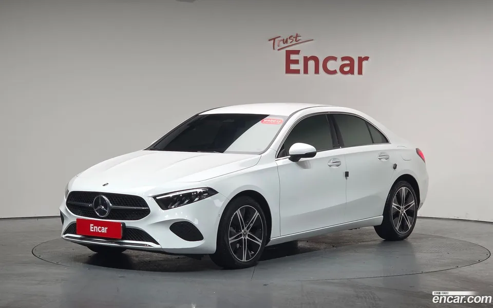 Mercedes-Benz A-Class A220 2024 — фото 1, купить с доставкой в Москву