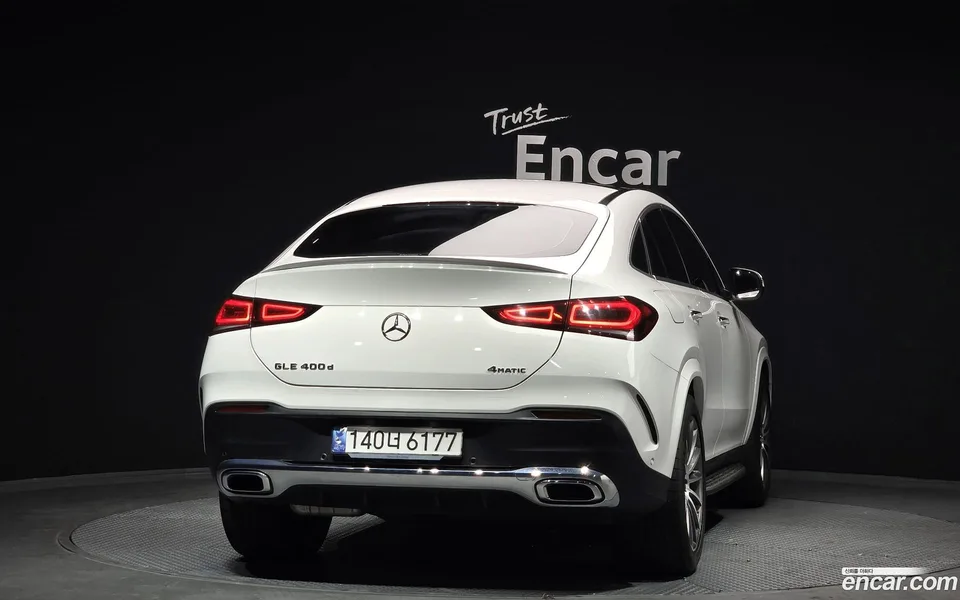Mercedes-Benz GLE-Class GLE400d 4MATIC 2023 — миниатюра 4