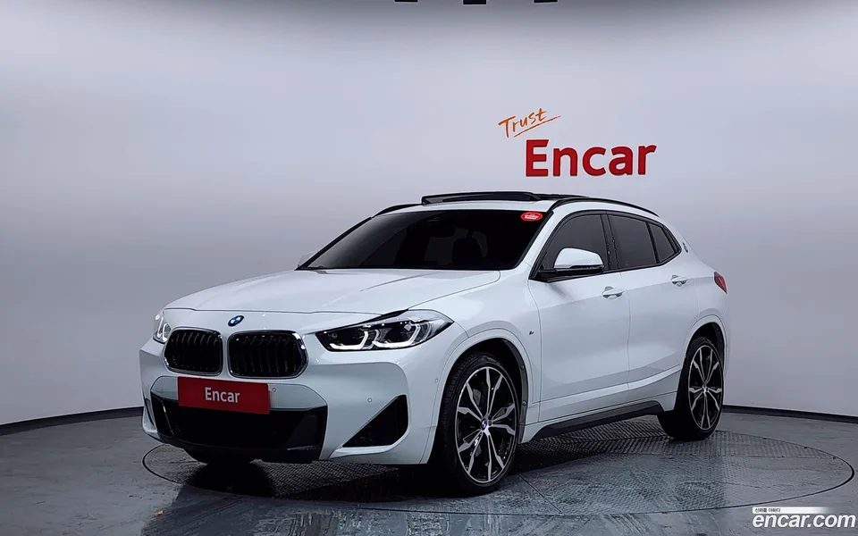 BMW X2 xDrive20i M 2023 — фото 1, купить с доставкой в Москву