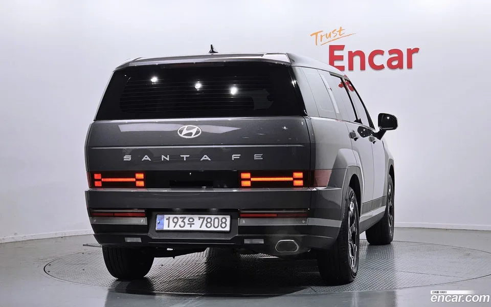 Hyundai SantaFe 2.5T 2WD 2024 — миниатюра 4