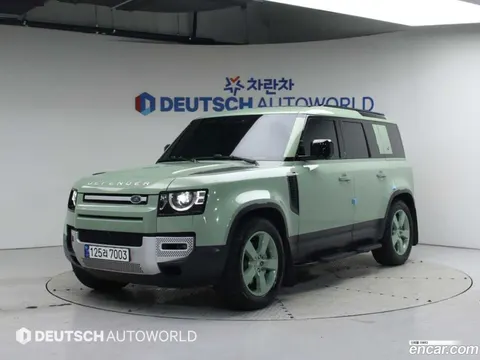 Land Rover Defender 2023 купить в Москве