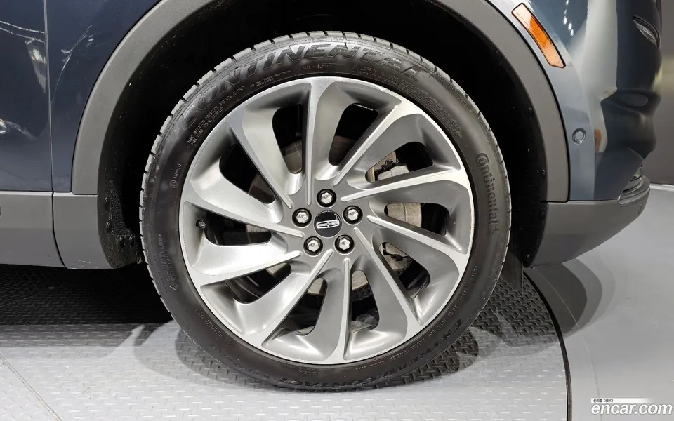 Lincoln 1 2.7 202A AWD 2022 — миниатюра 5