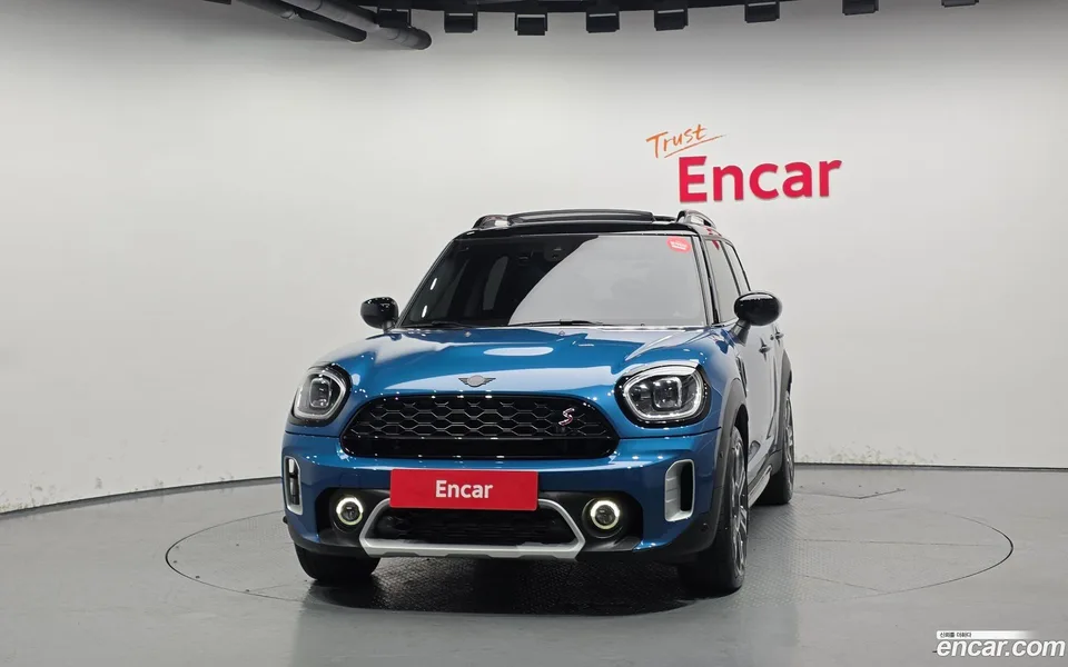 MINI Cooper S Countryman ALL4 2023 — миниатюра 3