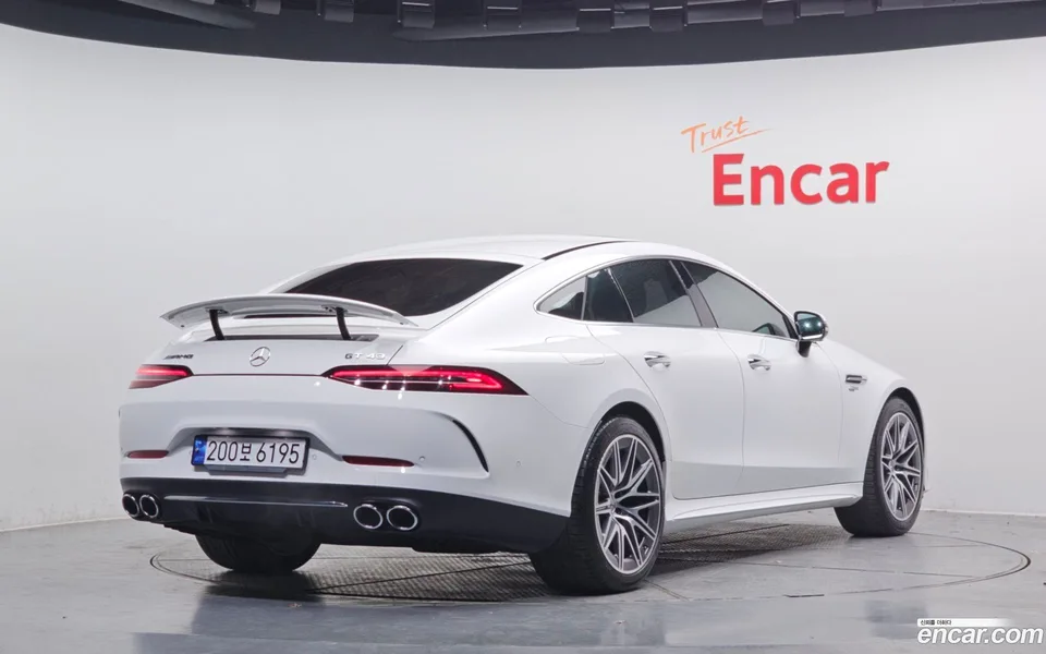 Mercedes-Benz AMG GT 4 43 4MATIC+ 2023 — миниатюра 2